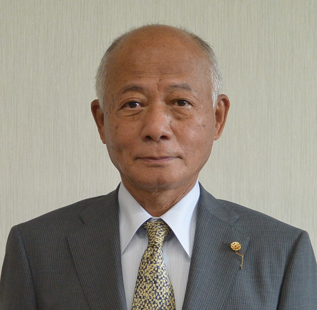 松岡　秀人